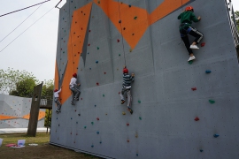 為什么企業(yè)每年都要定期進行拓展培訓呢 拓展培訓有什么好