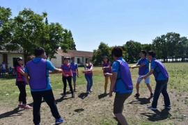 如何通過拓展培訓(xùn)解除職場壓力 減少員工調(diào)整和流動